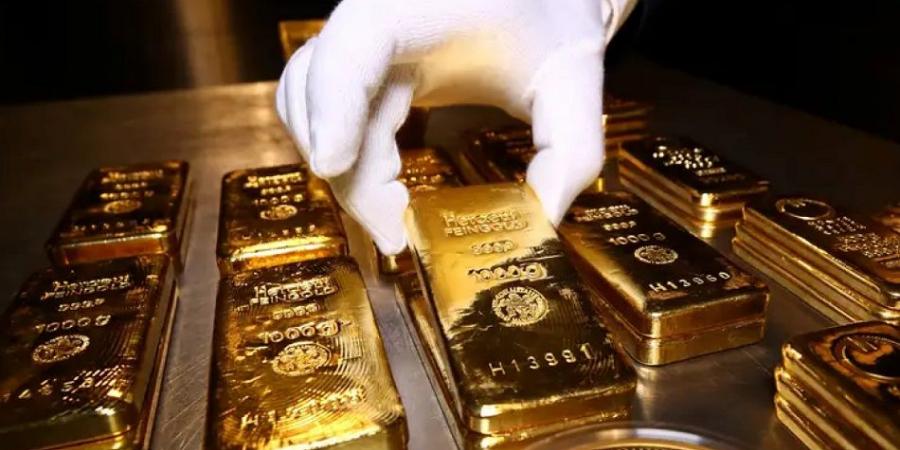 تراجع أسعار الذهب مع بداية التعاملات